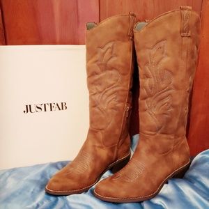 NWT Women's Western Boots